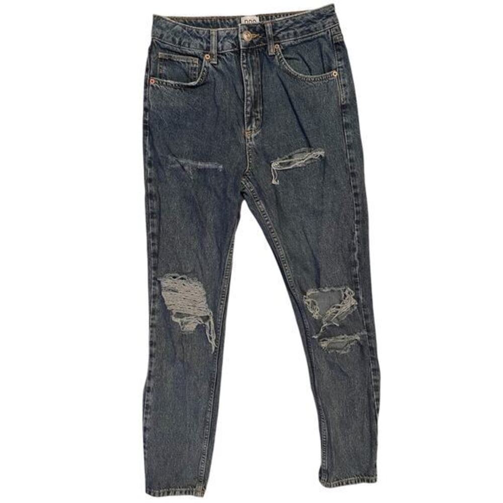 BDG Urban Outfitters denim Mom jeans. Distressed, size 4 / 27